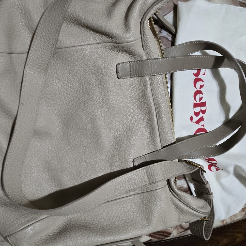 See By Chloe Large Bag - Picture 6 of 11